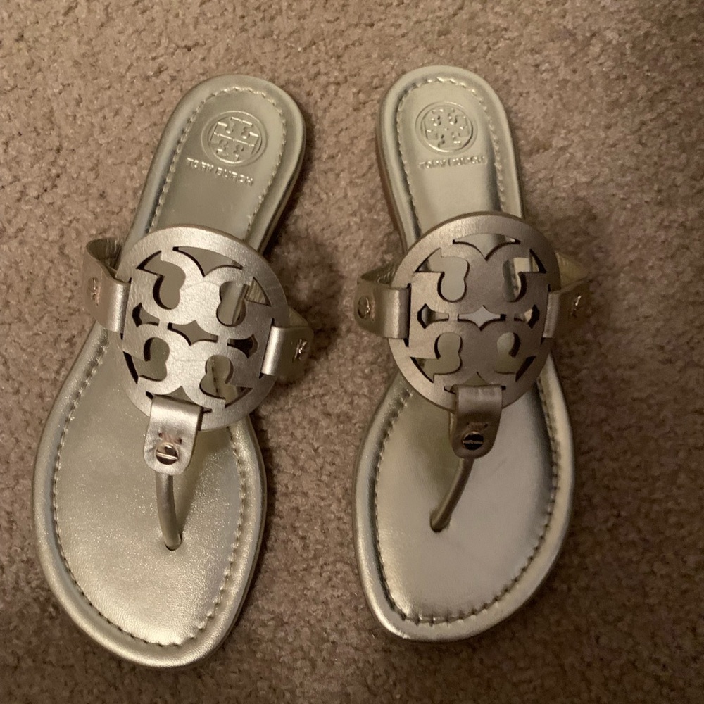 Tory Burch Miller size 7